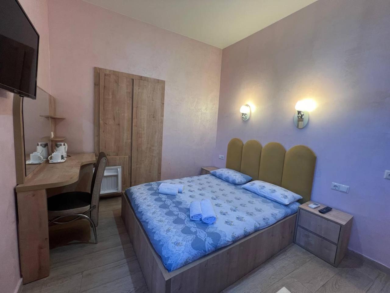 באטומי Hotel Old Star מראה חיצוני תמונה