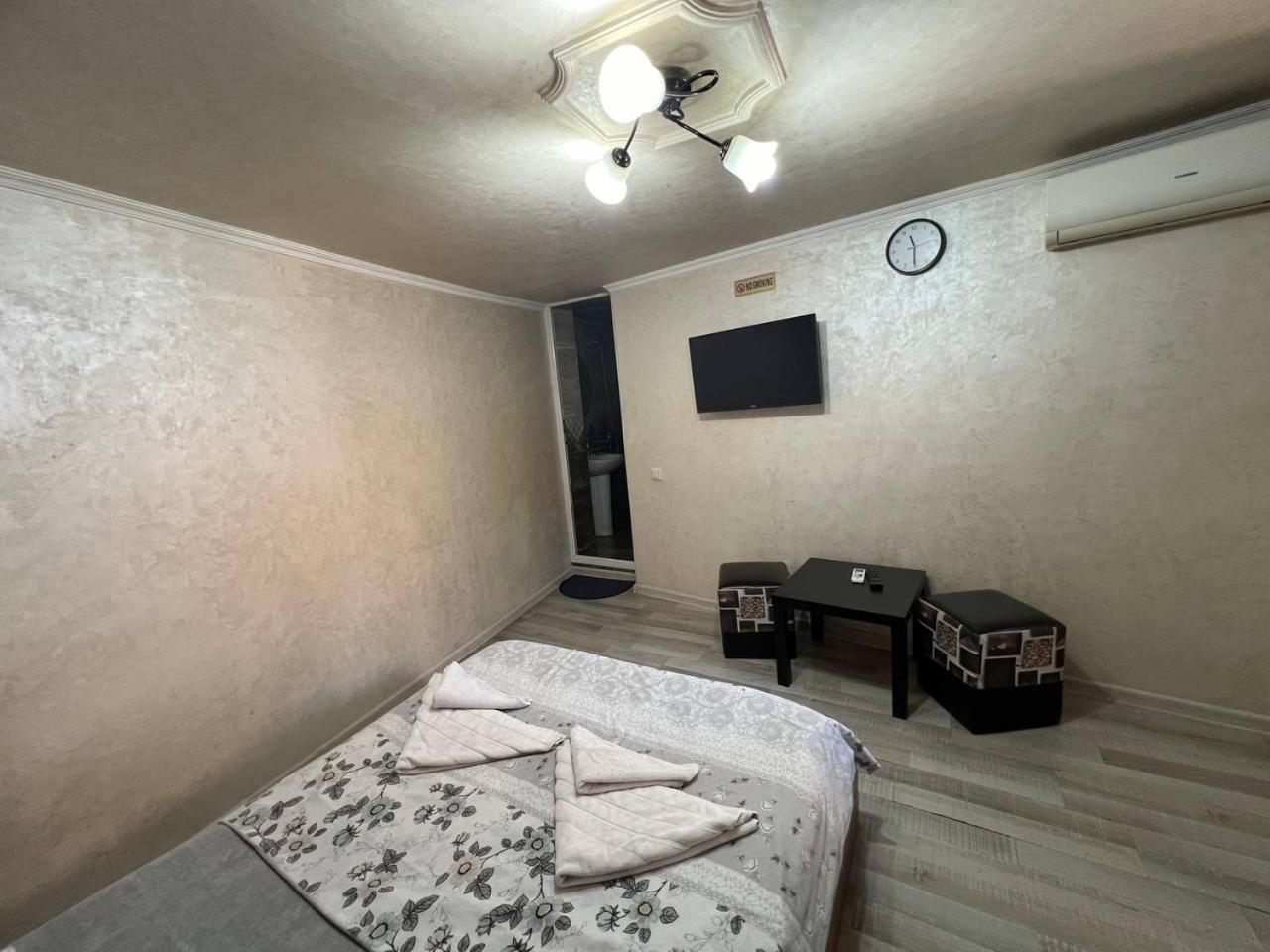 באטומי Hotel Old Star מראה חיצוני תמונה